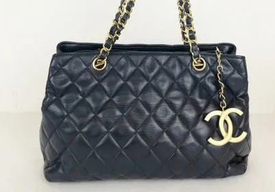 Vintage Quilted Navy Blue Shoulder Bag