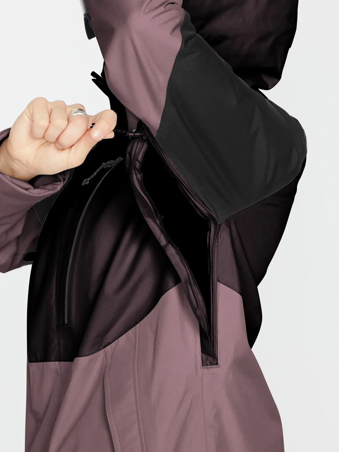 Volcom Womens Aris Insulated Gore Jacket