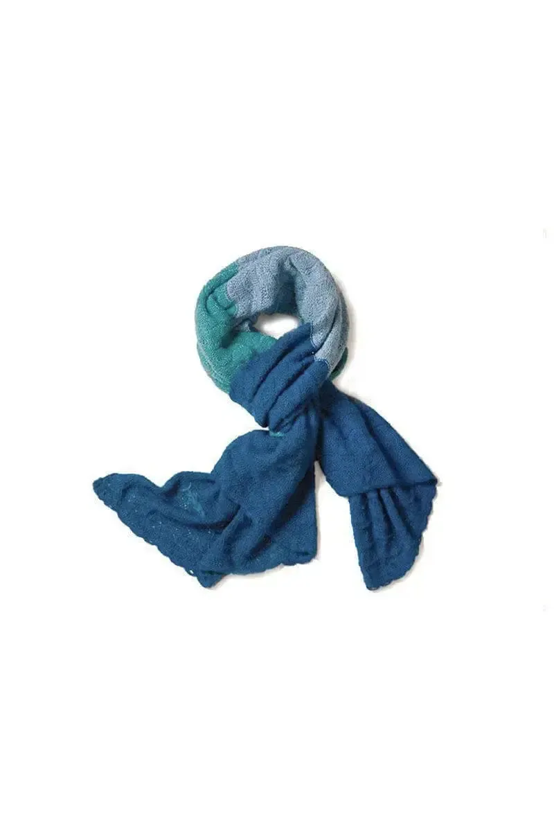 Waterkeeper Extra fine Merino, Qiviuk and Mulberry Silk Woman's Shawl