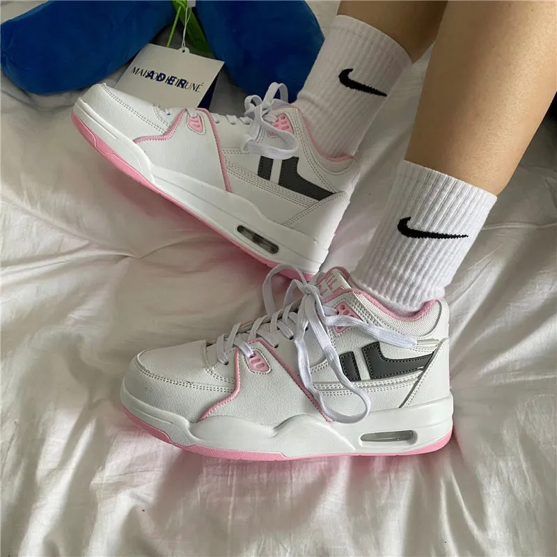 White Pink College style sports shoes UB3529
