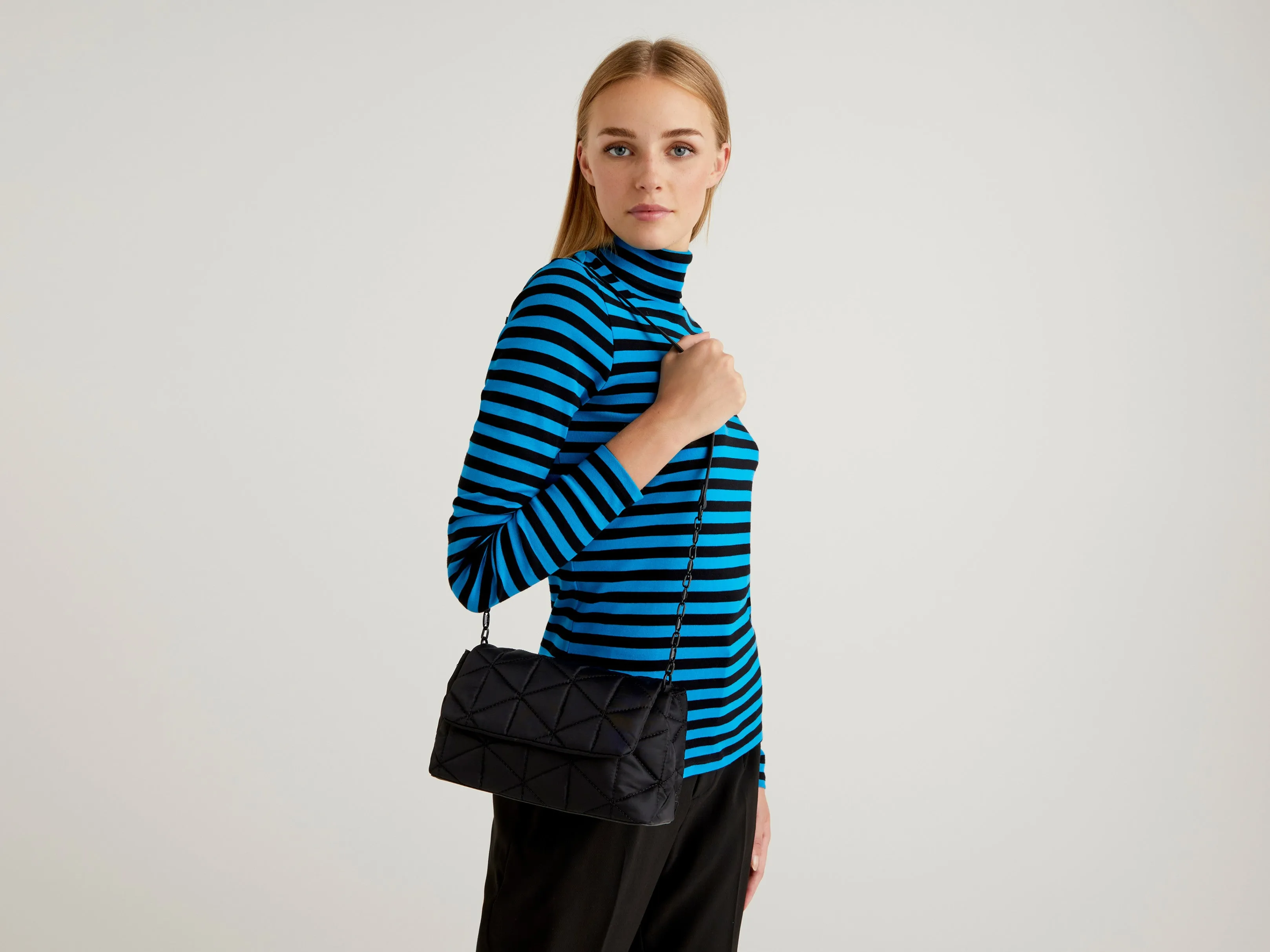 Women Quilted Crossbody Bag