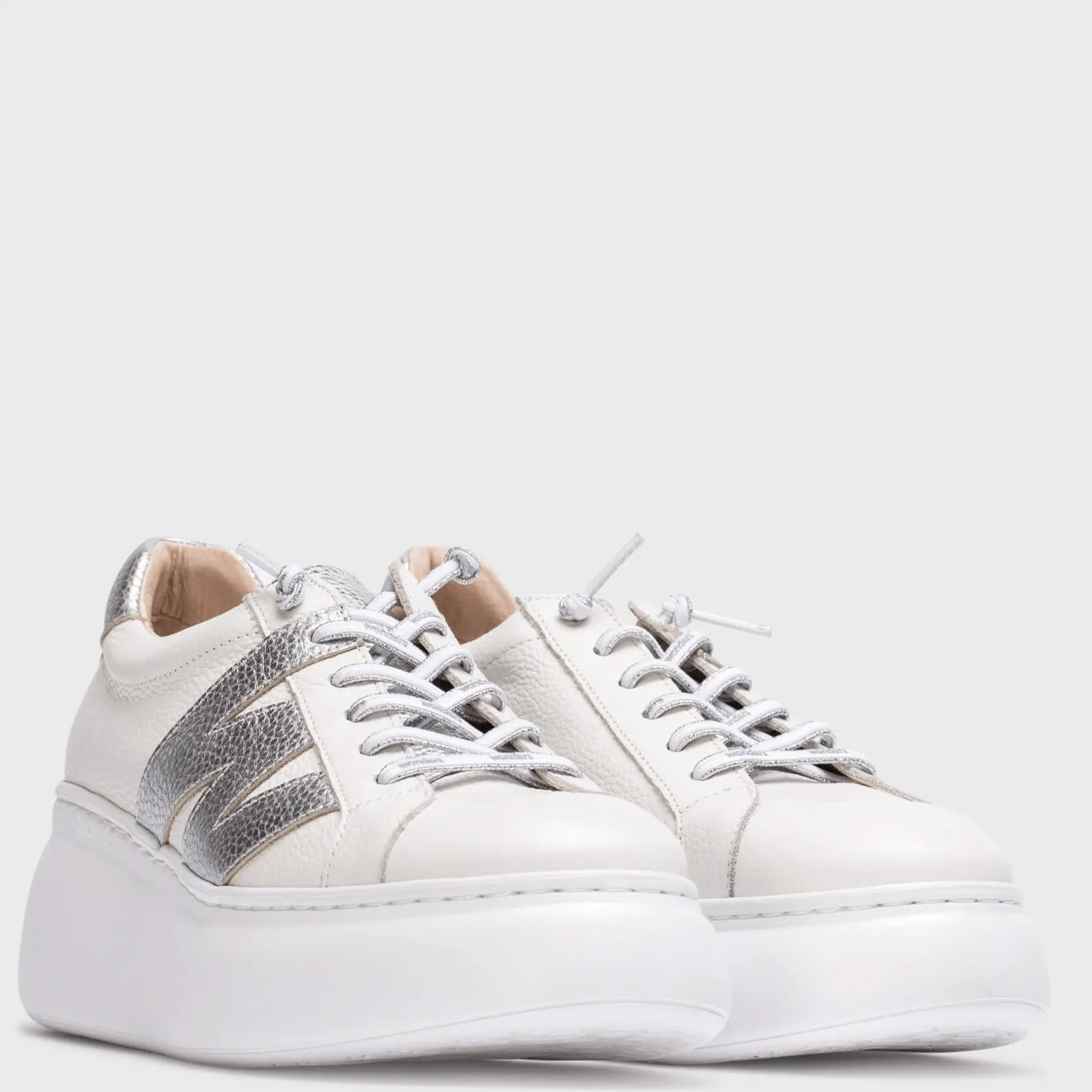 Wonders White & Silver Leather Brand Lace Sneakers