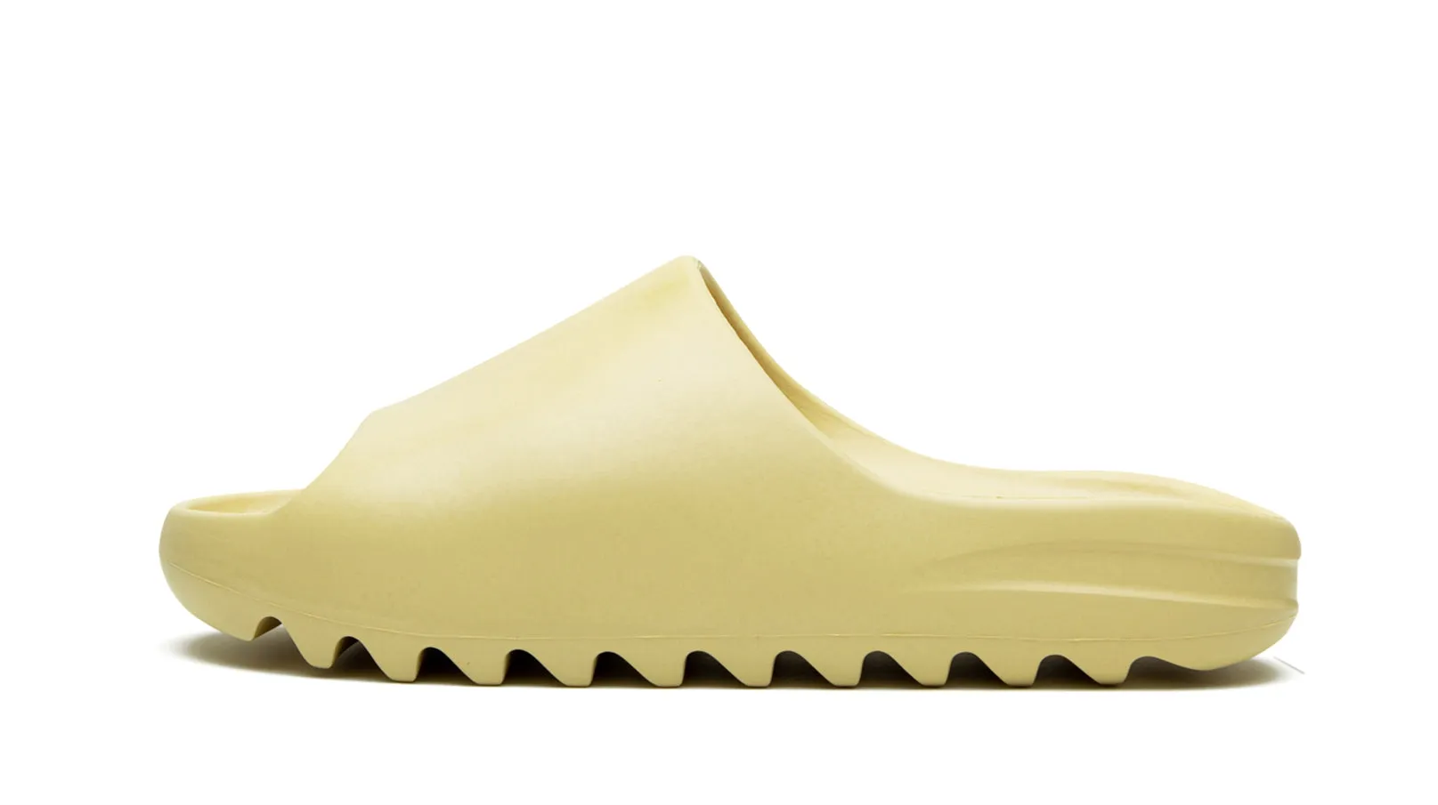 Yeezy Slides "Desert Sand"